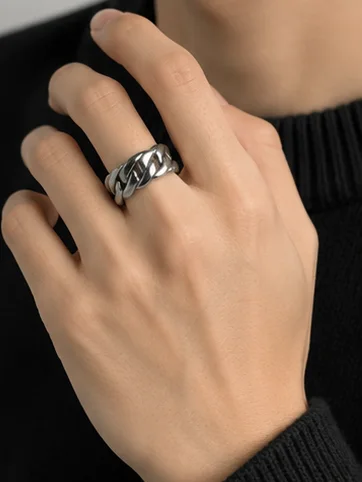 Chunky Cuban Chain Adjustable Ring – Silver Finish Front