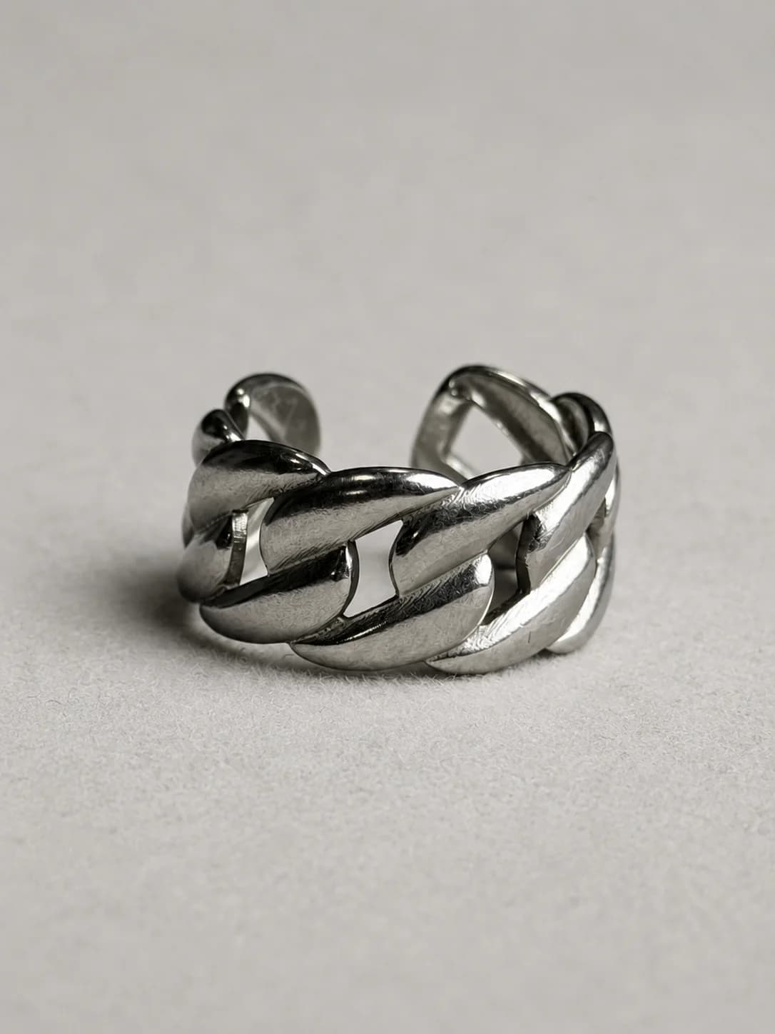 Chunky Cuban Chain Adjustable Ring – Silver Finish Overview