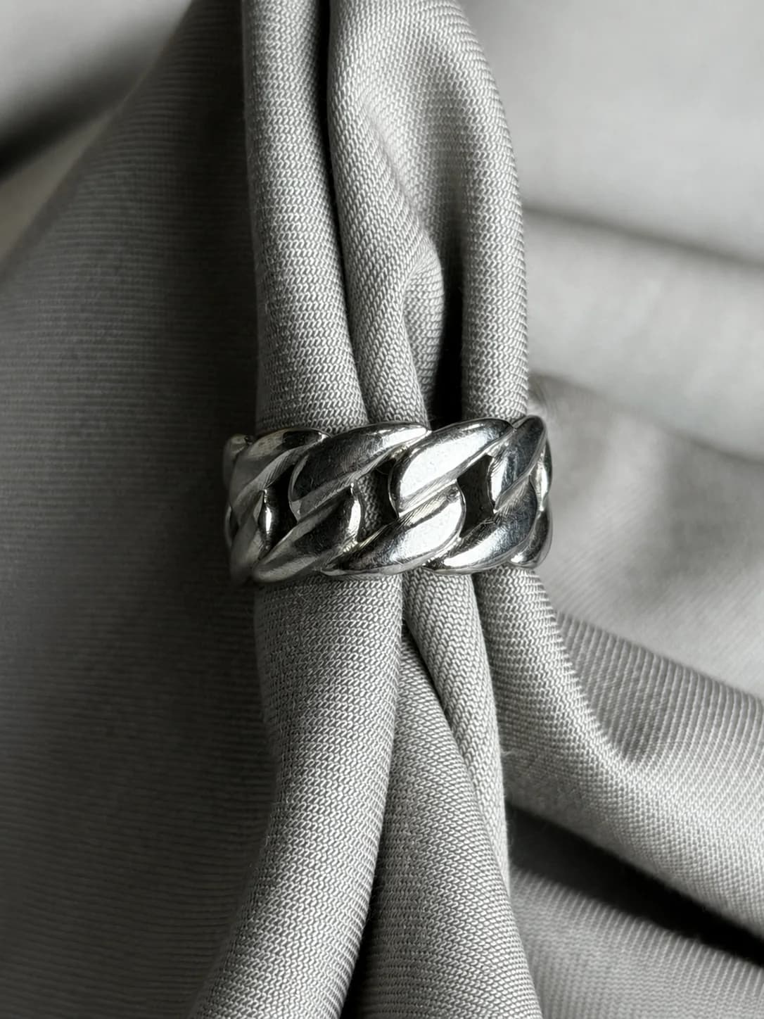 Chunky Cuban Chain Adjustable Ring – Silver Finish Back