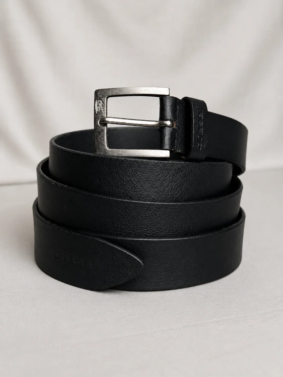 Heritage Black Classic Leather Belt Front
