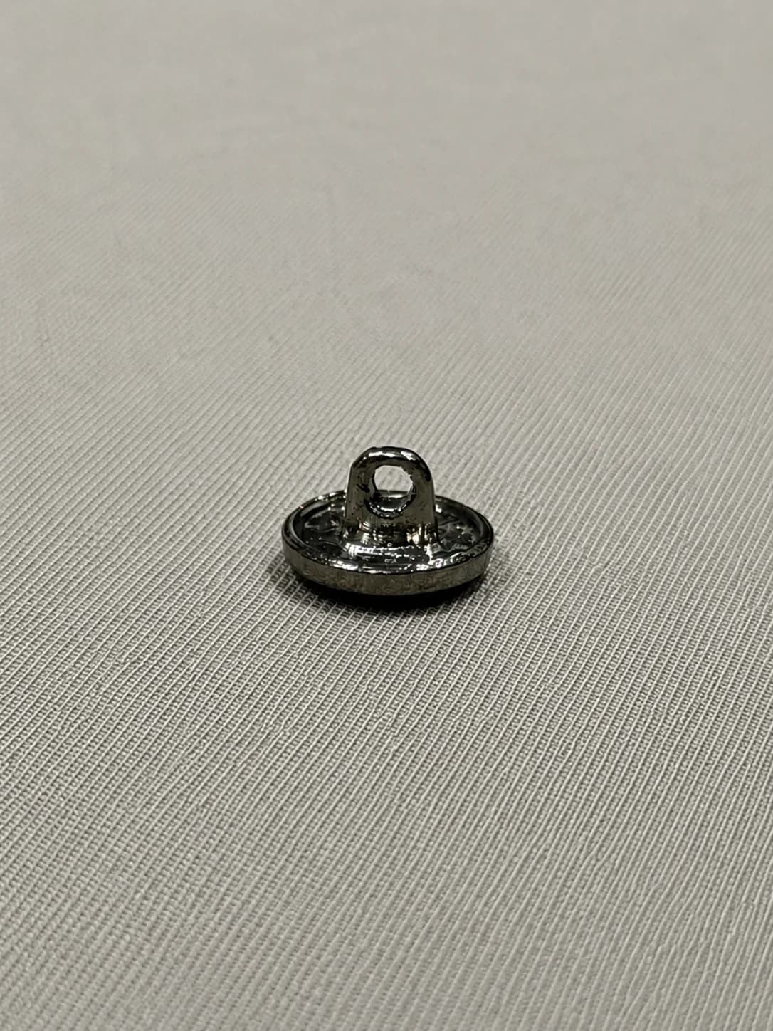 Ornamental Engraved Metal Button – Gloss Finish Side
