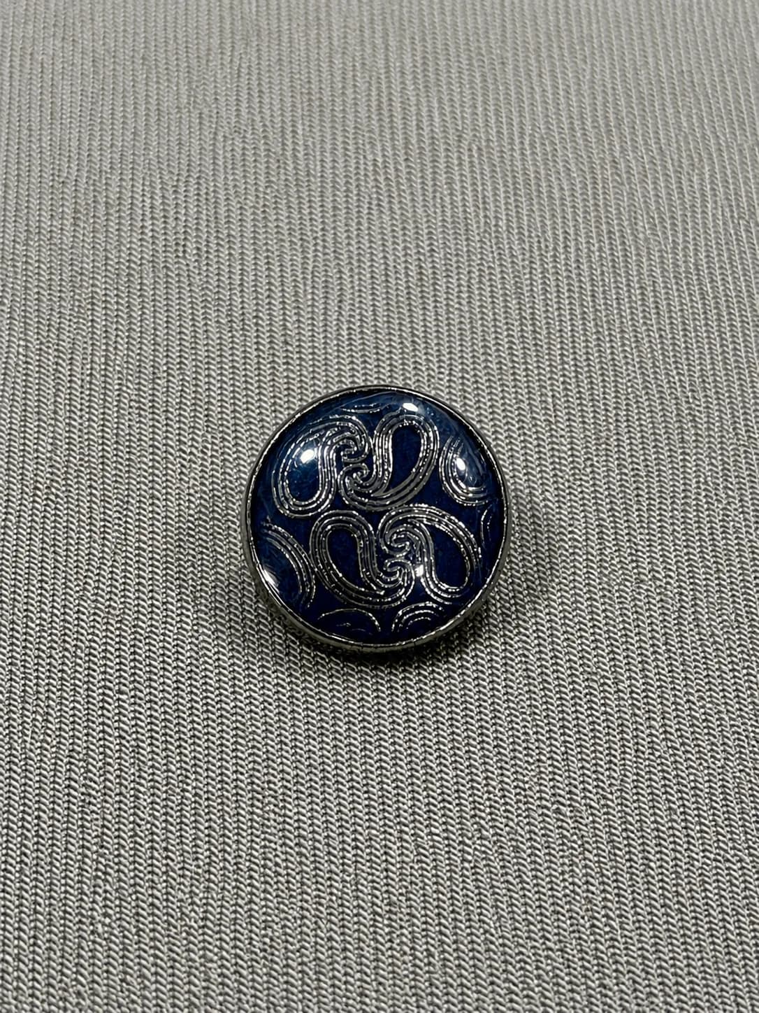 Ornamental Engraved Metal Button – Midnight Blue Gloss Finish Side