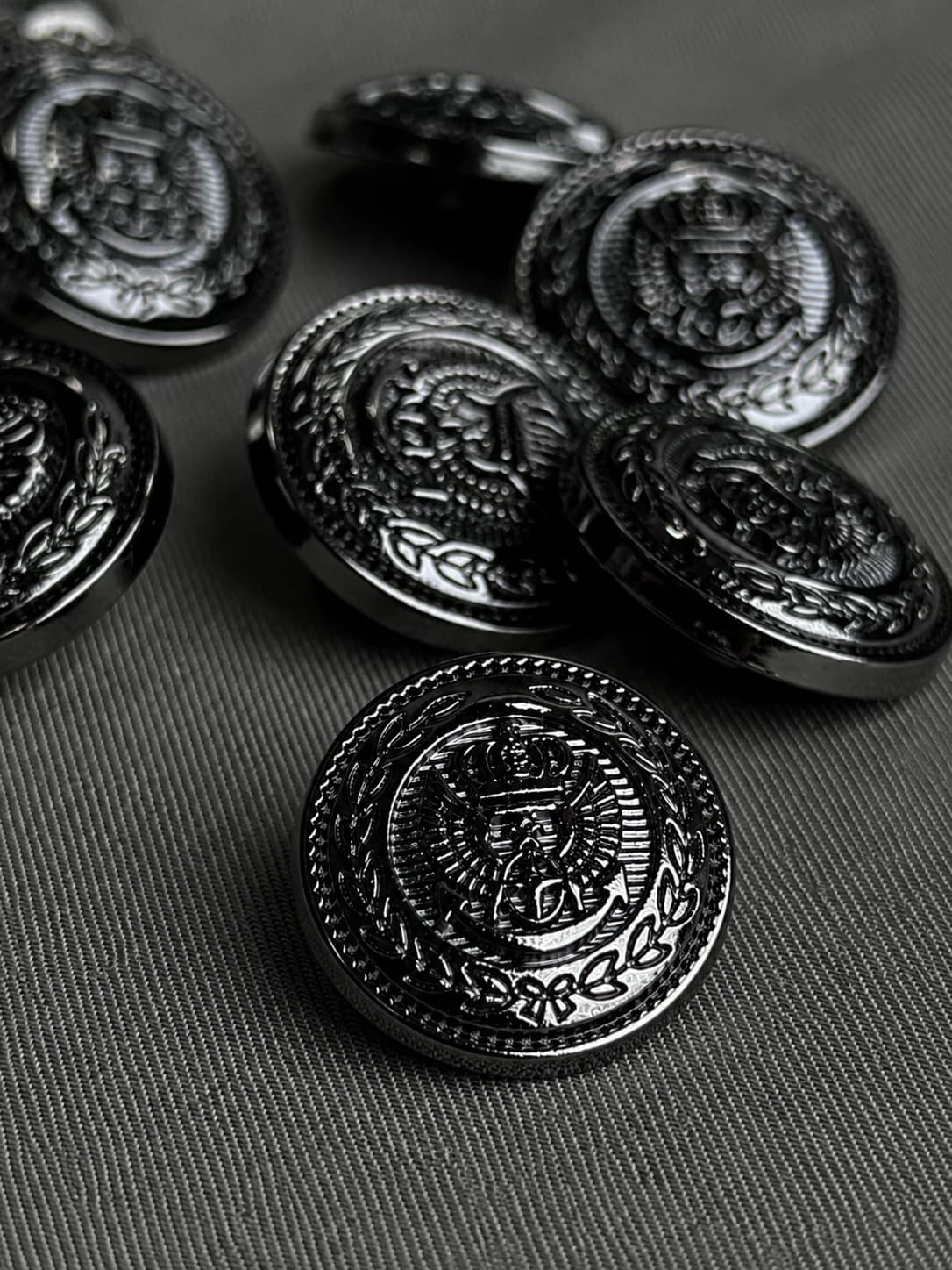 Royal Crest Engraved Metal Button – Black Gloss Finish overview
