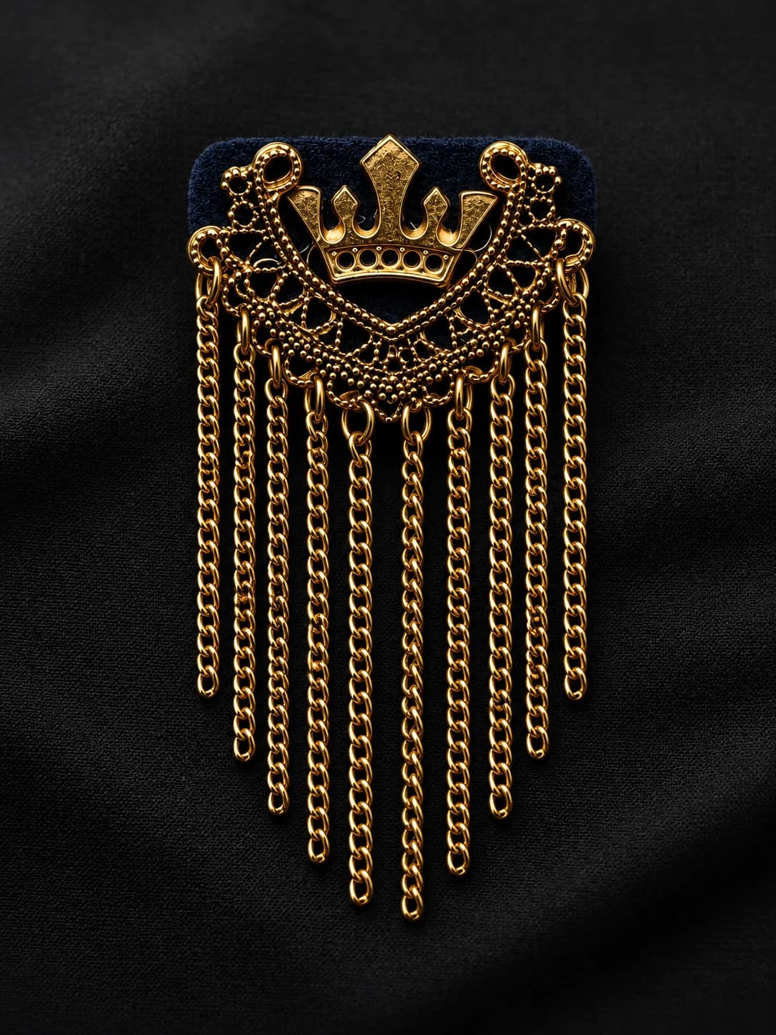 Royal Crown Tassel Brooch overview