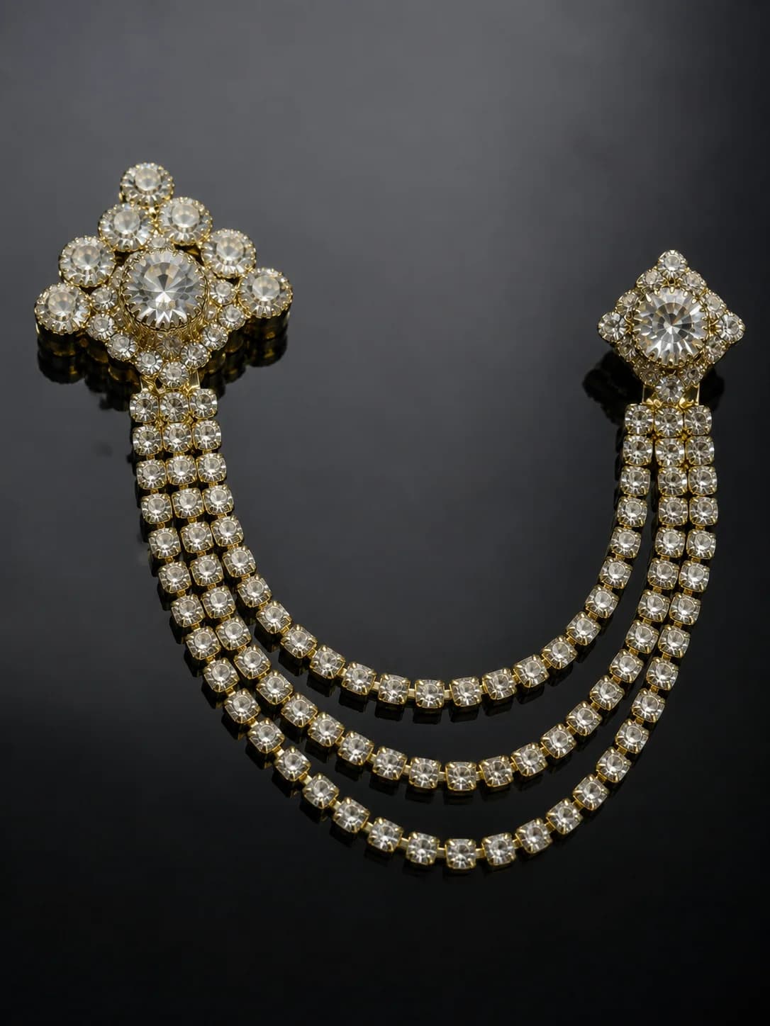 Royal Crystal Chain Brooch overview