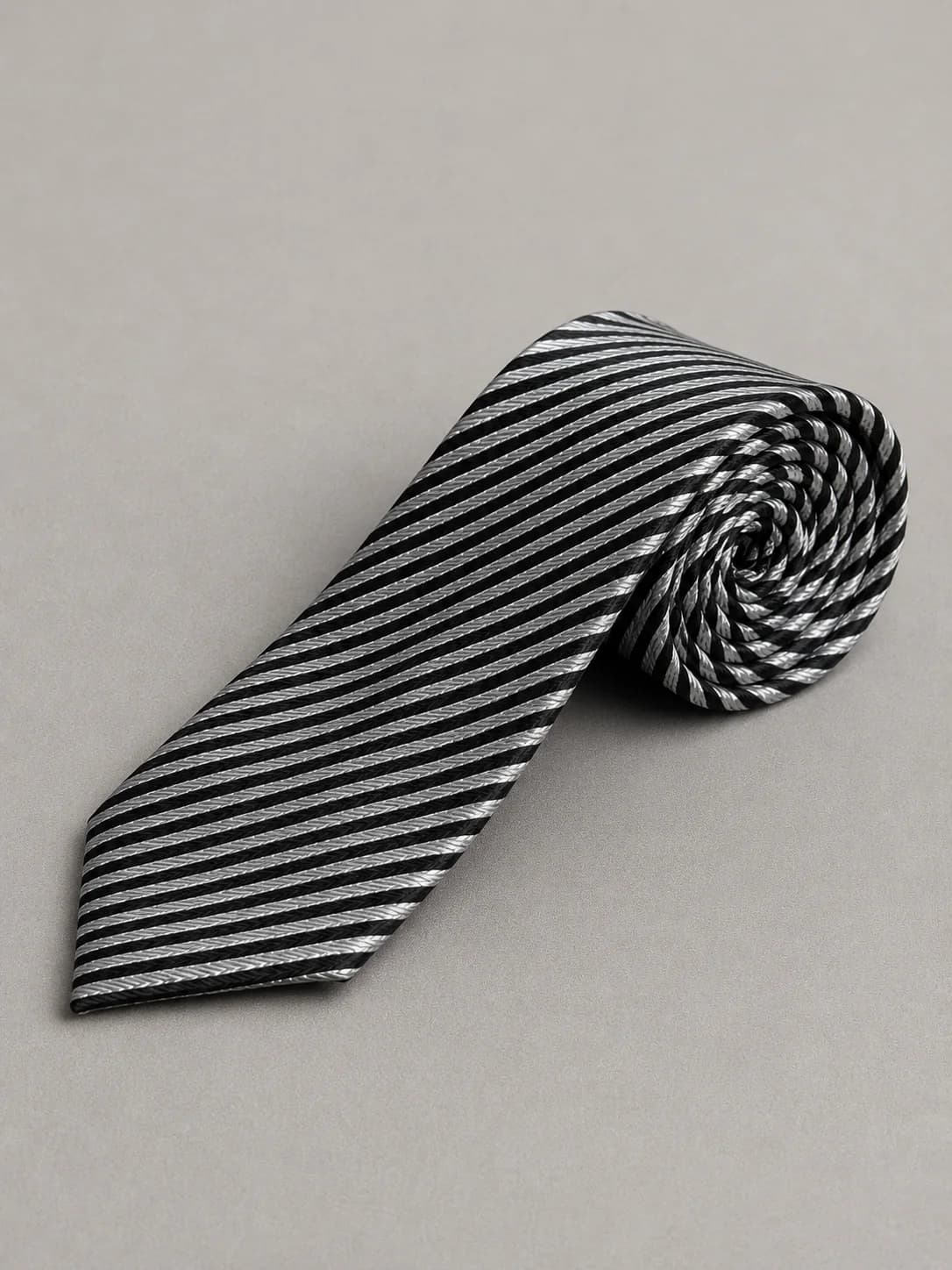 Silverline Executive Striped Necktie Back