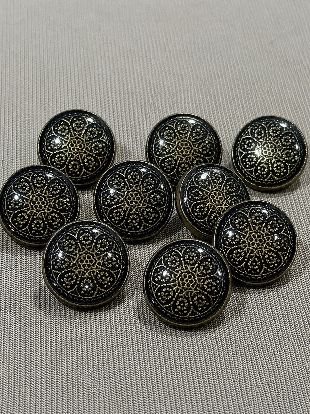 Vintage Floral Engraved Metal Button – Black Antique Finish overview